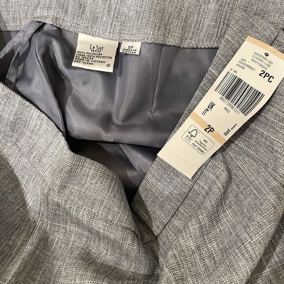 LE SUIT PETITE 2 Piece Pants Suit - Picture 8 of 16